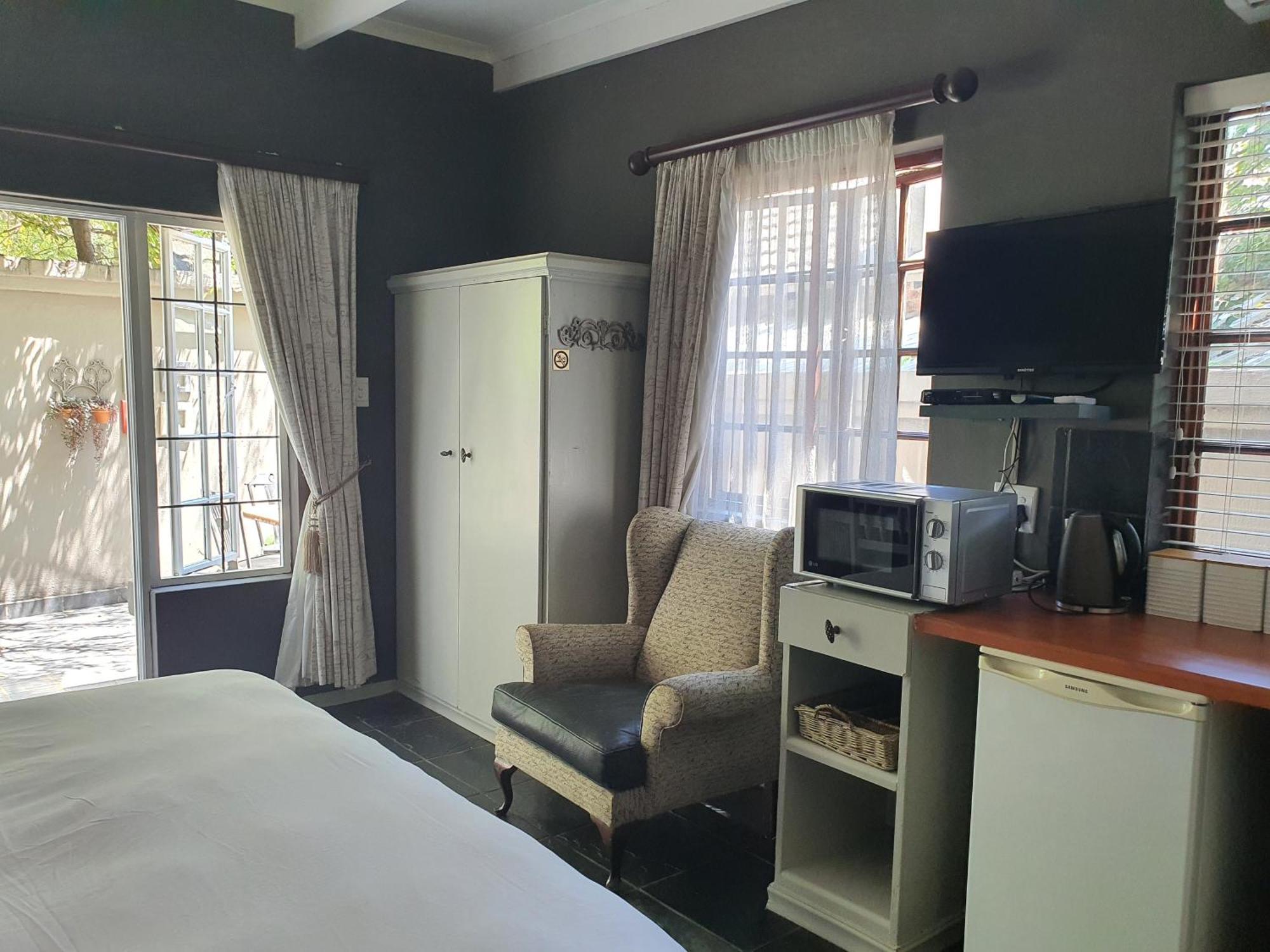 Waterhouse Guest Lodge In Muckleneuk Pretoria-Noord Pokoj fotografie