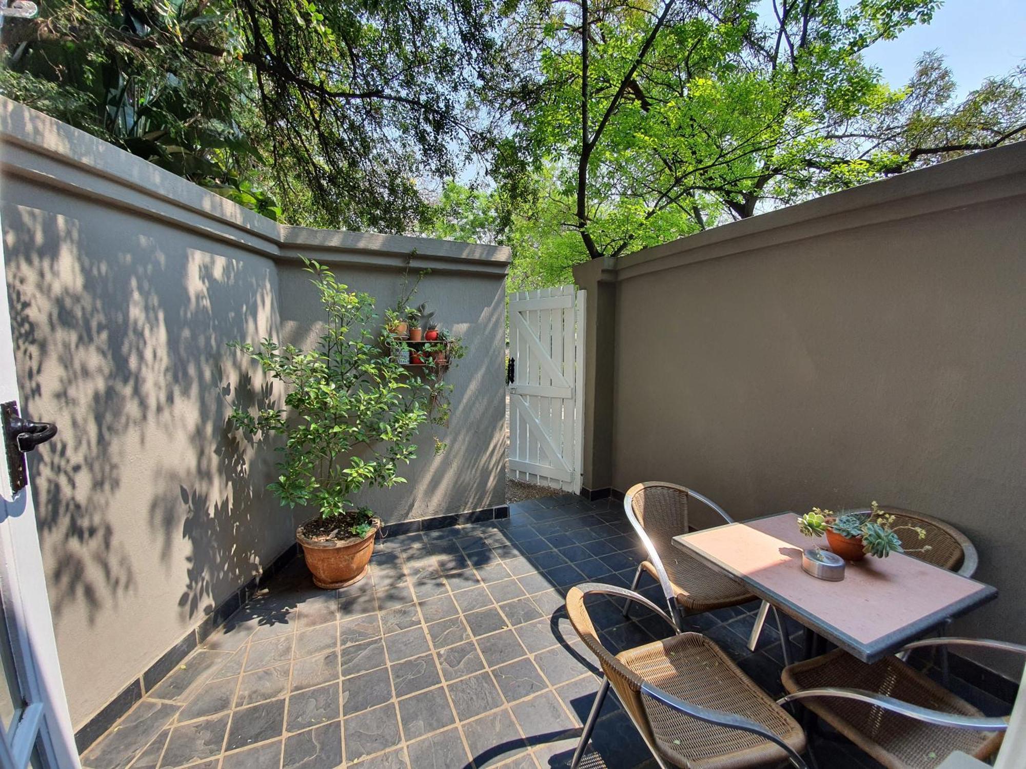 Waterhouse Guest Lodge In Muckleneuk Pretoria-Noord Pokoj fotografie