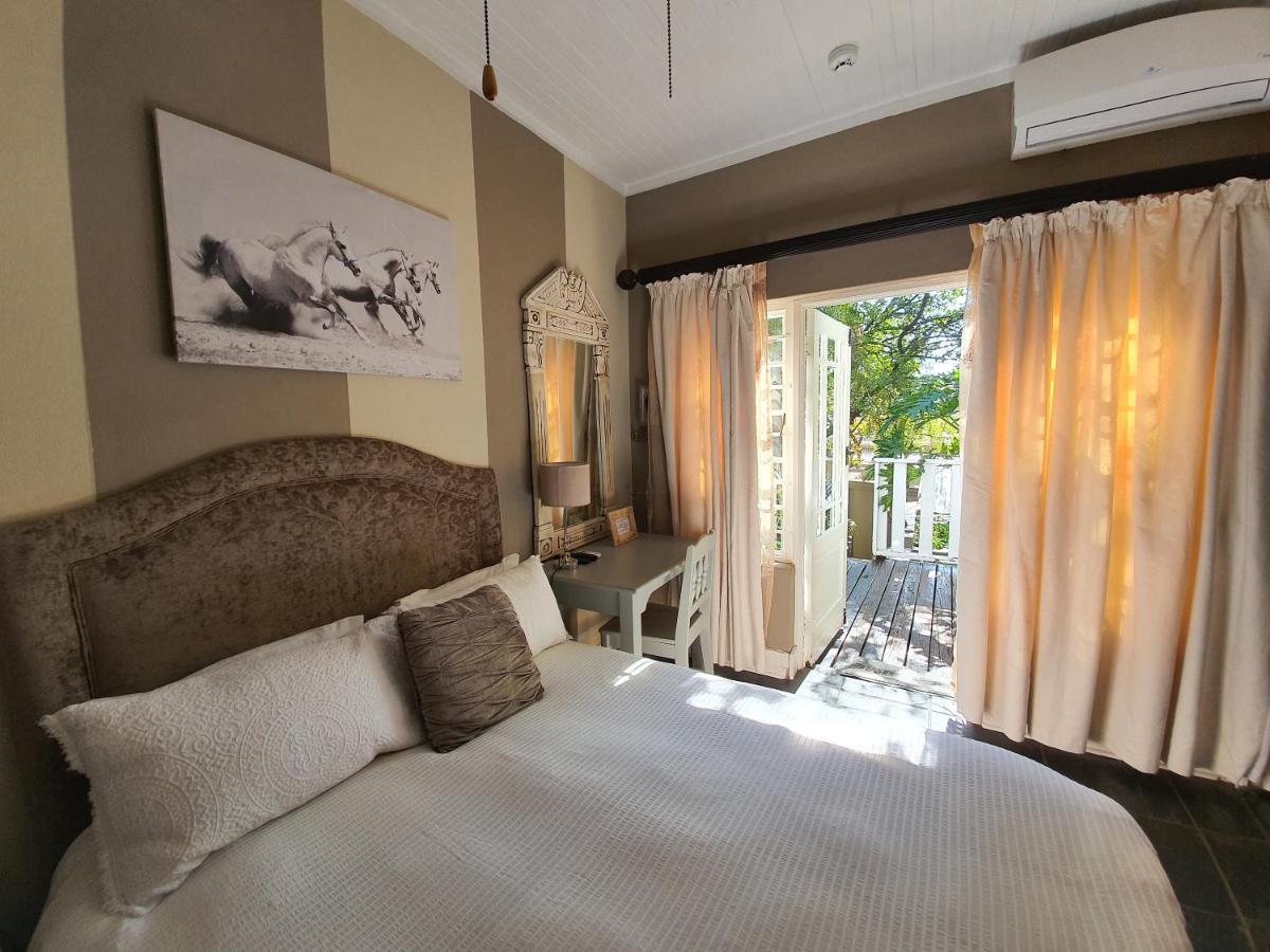 Waterhouse Guest Lodge In Muckleneuk Pretoria-Noord Exteriér fotografie